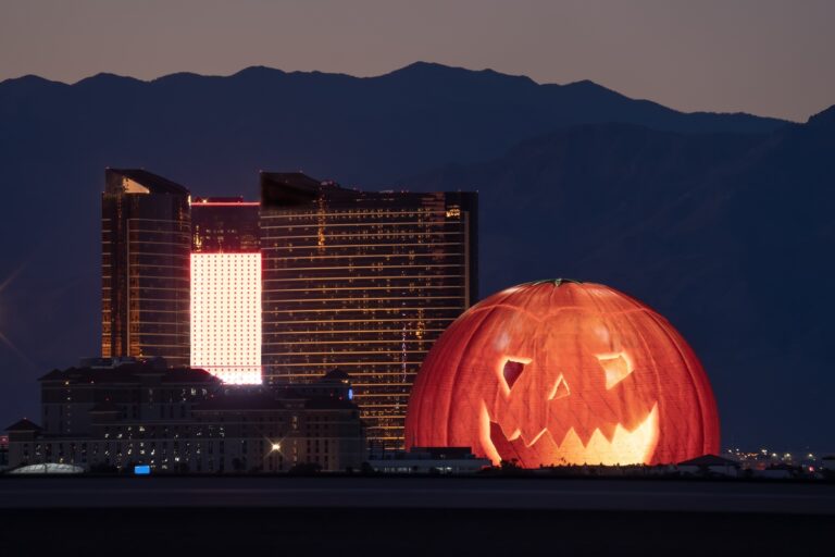 O que é a Esfera de Las Vegas? Veja vídeo do prédio tecnológico